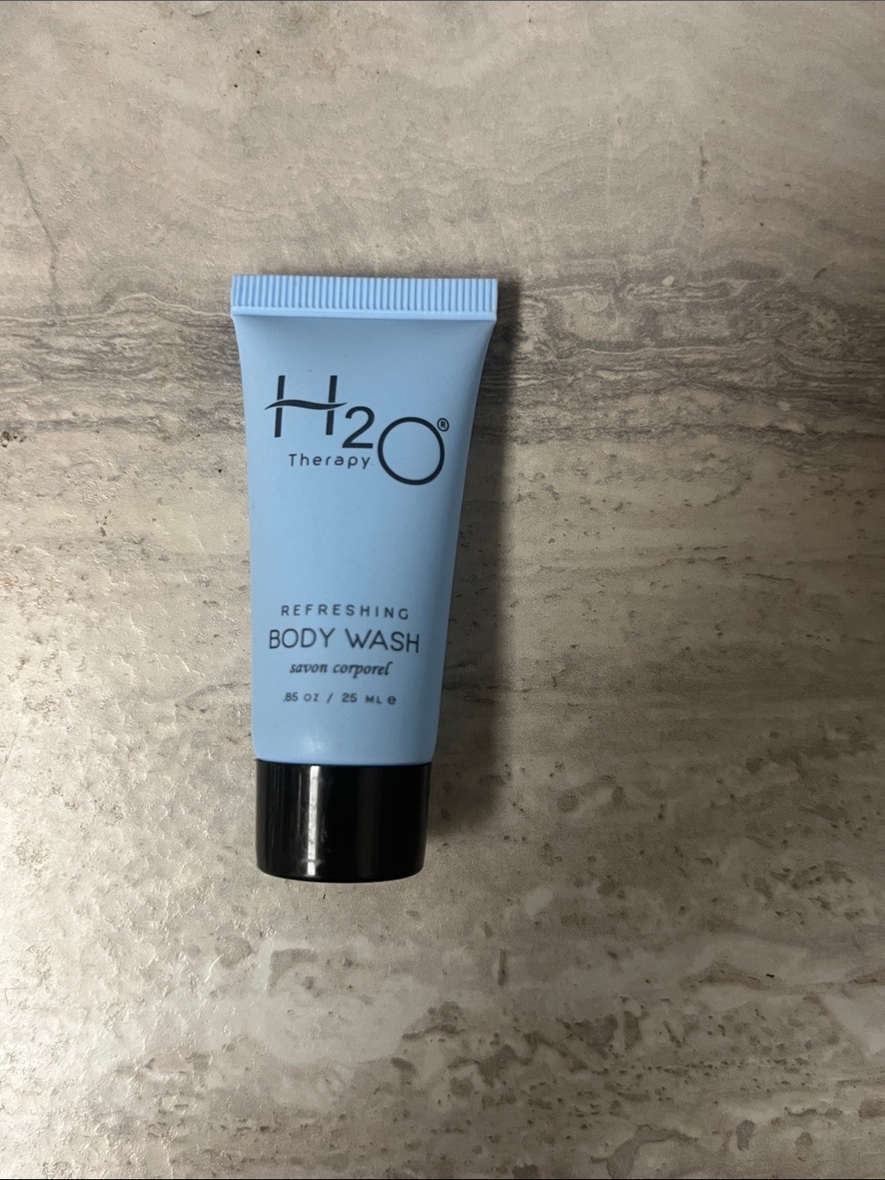therapy H2O Refreshing Body Wash - Light Blue & Black